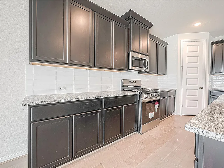 5823 Westwood Shore Dr — Photo 18