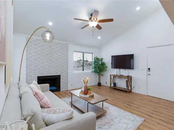 1701 E Katie Ave APT 68, Las Vegas, NV 89119