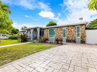 11300 SW 44th St, Miami, FL 33165