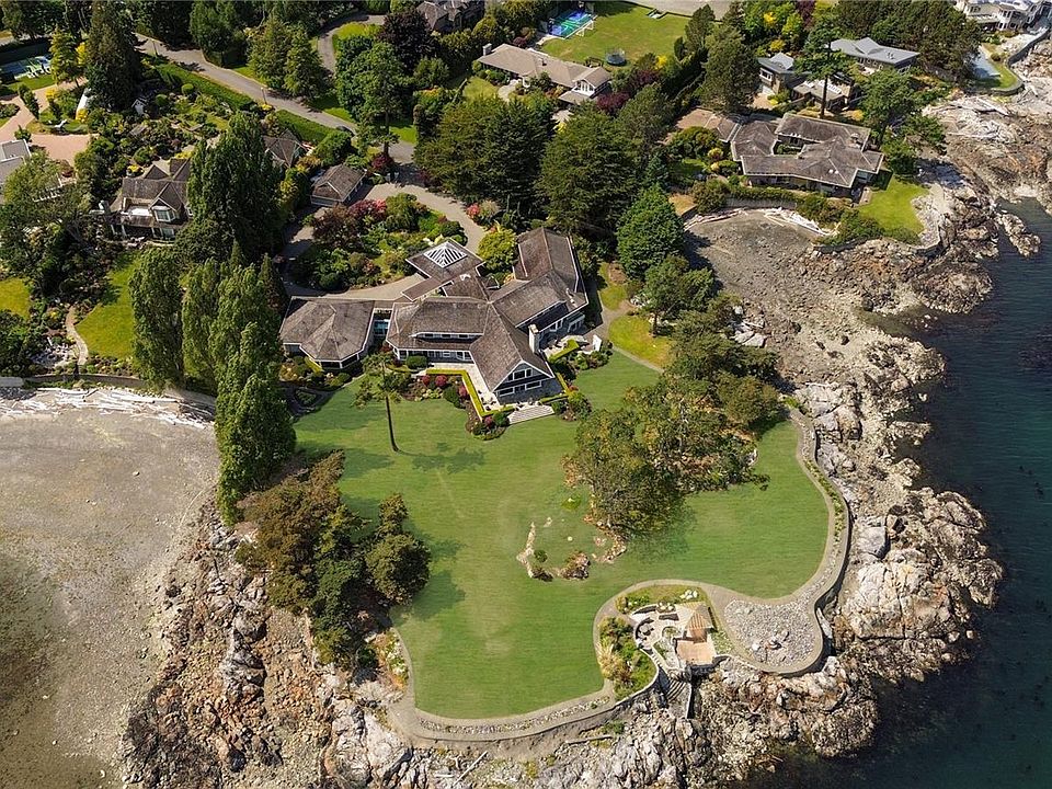 3195 Humber Rd, Victoria, BC V8R 3S9 MLS 933946 Zillow