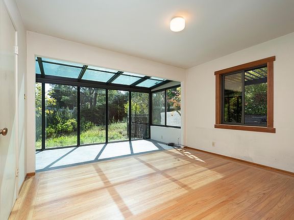 2nd image of 180 Mimosa Way