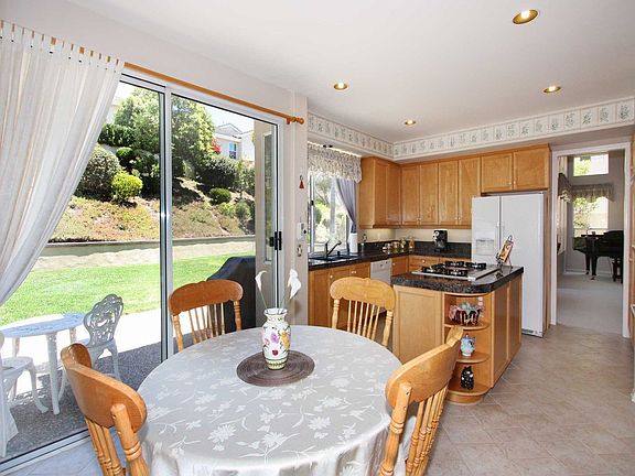4th image of 4956 Sandshore Ct