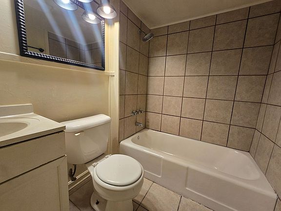 5th image of 104 Tyler St #104B