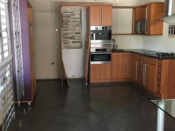 2nd image of 331 D St Suite A