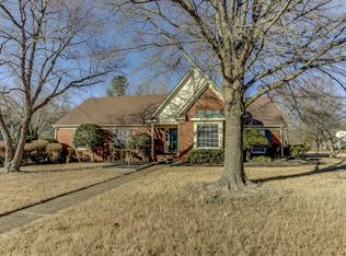 120 W Nolley Dr, Collierville, TN 38017