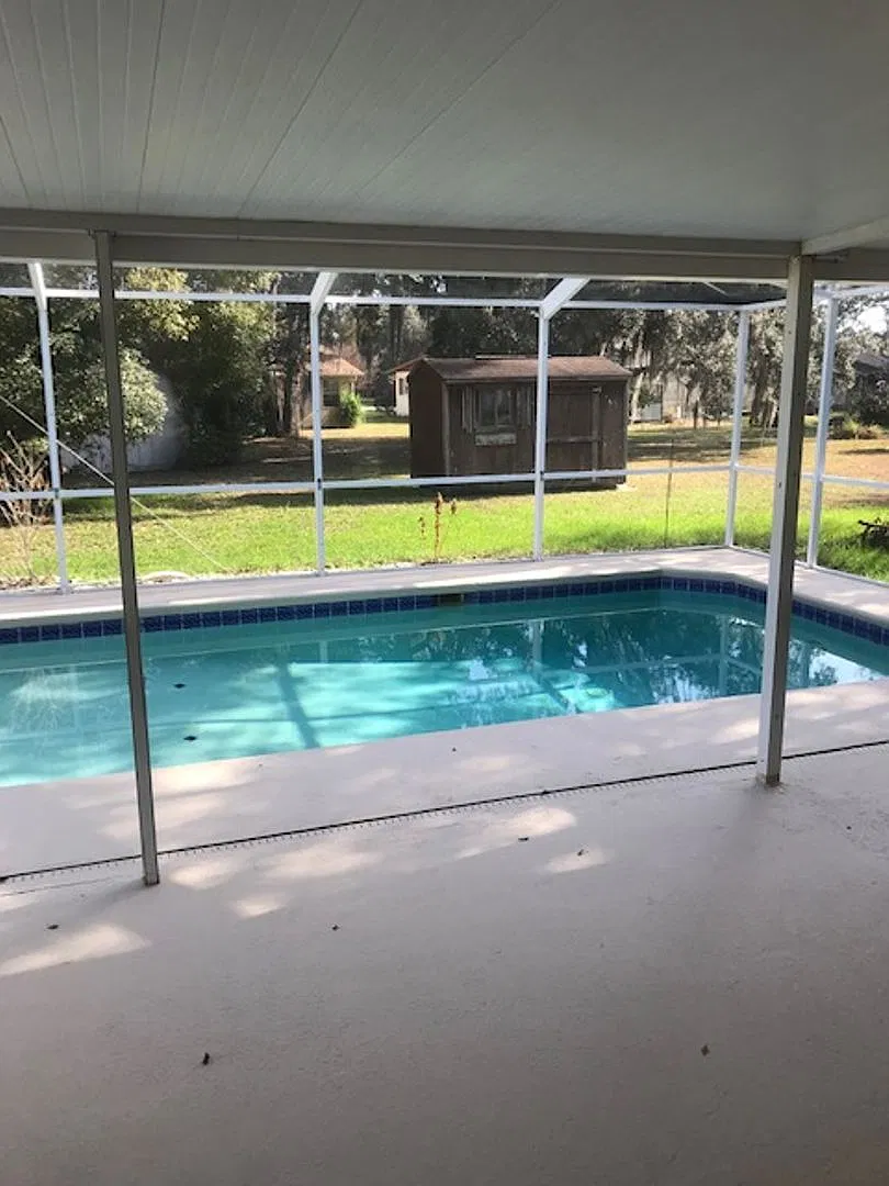 Beautiful 4 Bedroom Pool Home in the Heart of Spring Hill — Photo 2