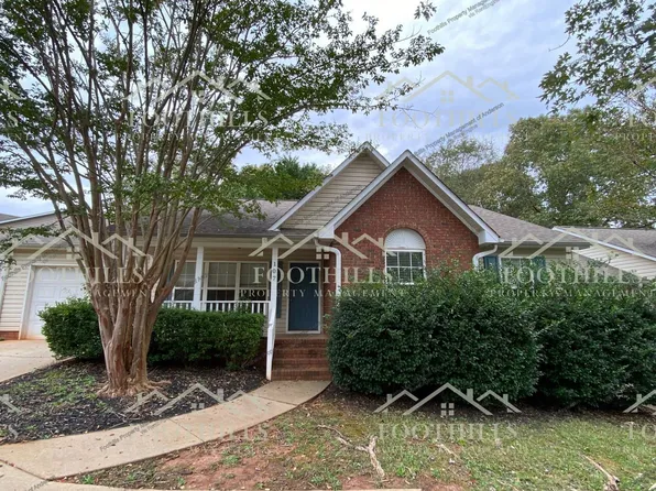 107 Ashton Ln, Anderson, SC 29621