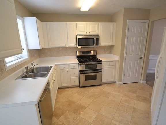3rd image of 3606 Southwick Dr NW