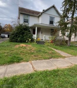 185 E North Ave, East Palestine, OH, 44413