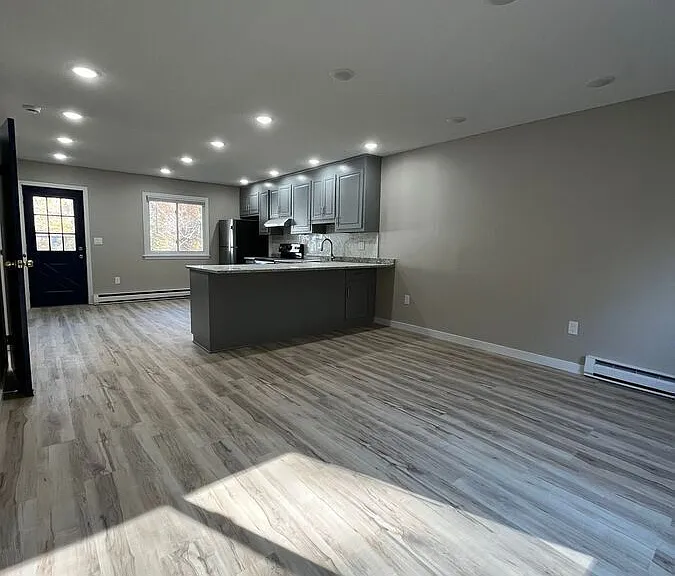 57 Union St #6 — Photo 19