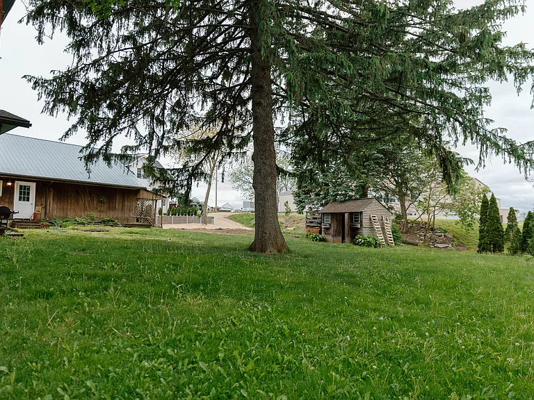 307 E Meadow Valley Rd — Photo 29