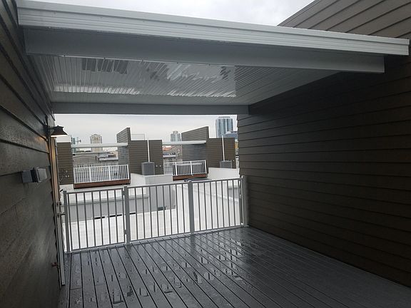 5th image of 333 8th St N