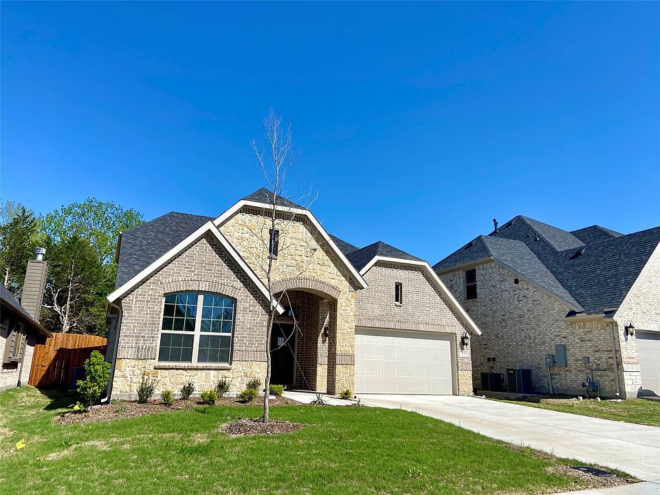 1st image of 335 Cherbury Ln