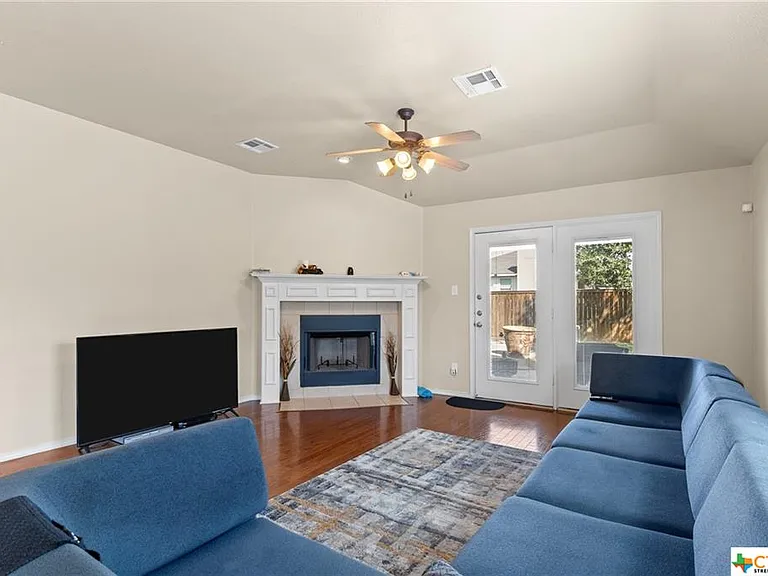703 Prospector Trl — Photo 6