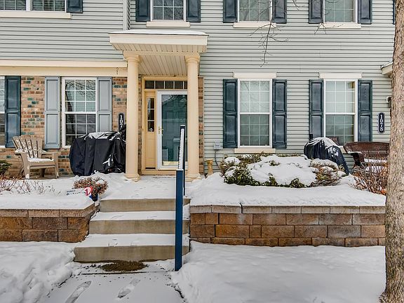2nd image of 1076 Henslow Ave N
