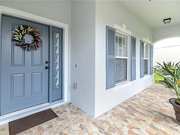2nd image of 9313 Marsh Oaks Ct