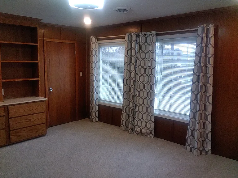 1808 S Michigan St #B — Photo 11