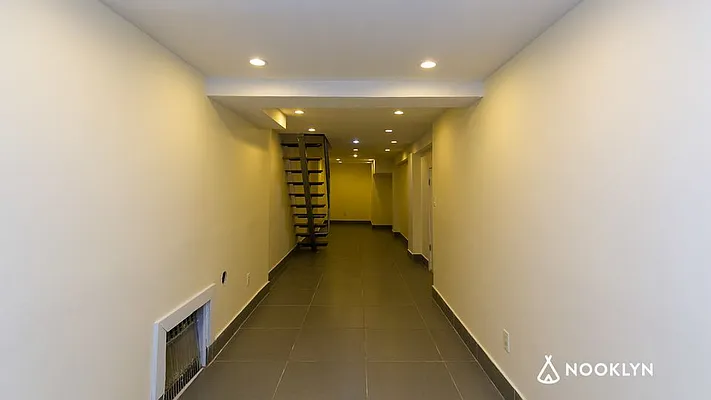 Rented by Nooklyn NYC LLC | media 26