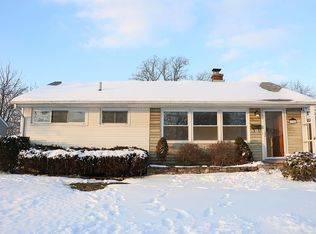 904 Pauline Ave, Columbus, OH 43224