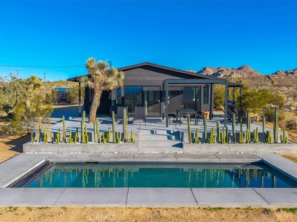 8729 Rockhaven Rd, Joshua Tree, CA 92252