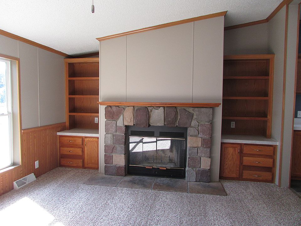 2nd image of 1704 Oriental Ave