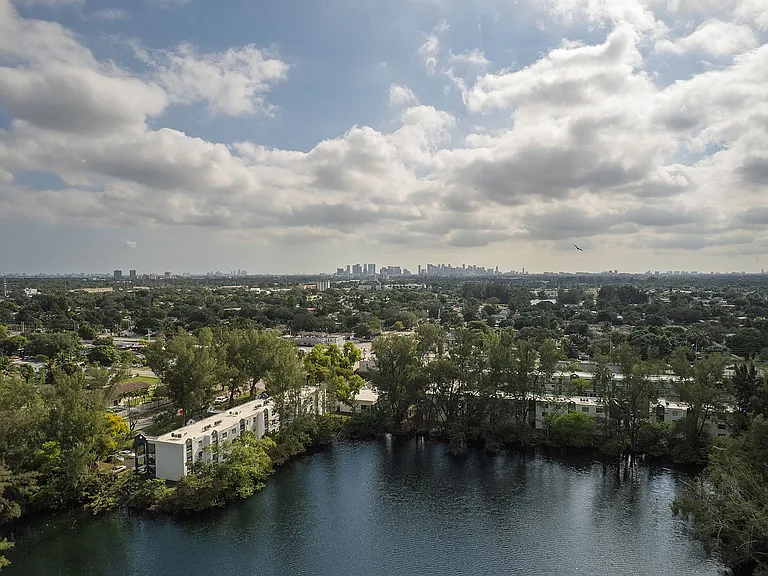 Aerial View 2 (Web Quality) - Vista Shores
