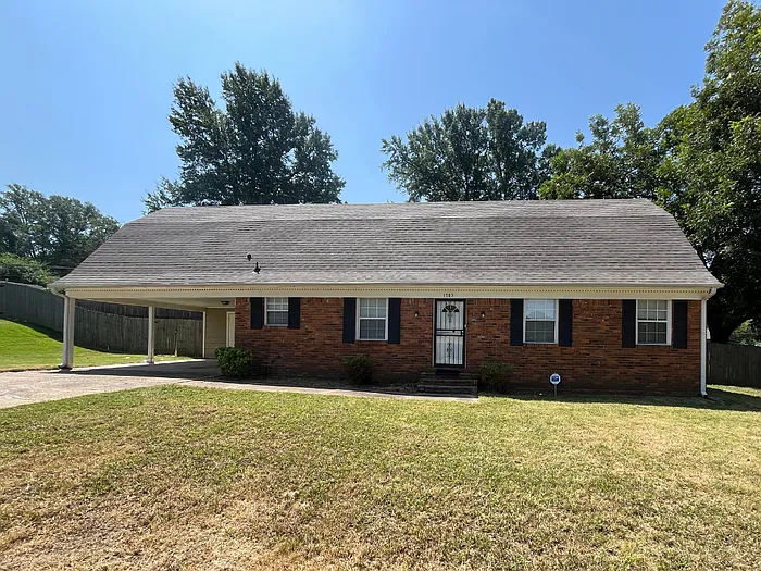 1585 Carol Dr