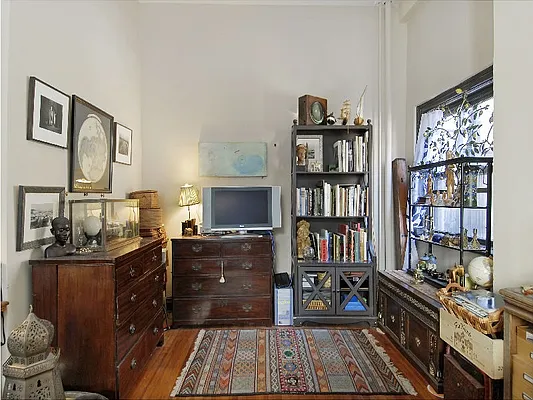 Sold by Sotheby's International Realty | media 1