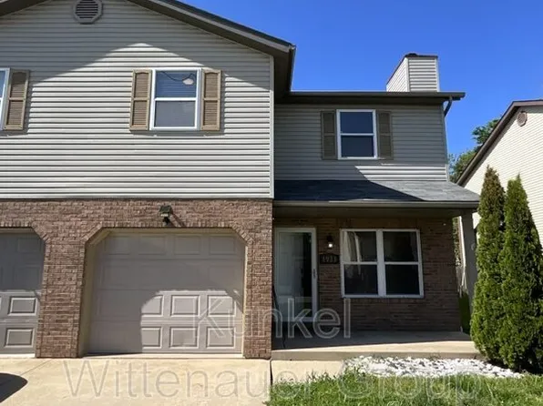 1933 Chevy Dr, Belleville, IL 62221