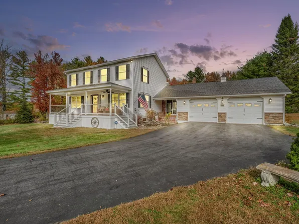 212 Ridge Road, Peru, ME 04290