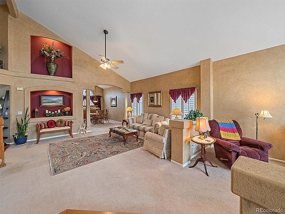 2nd image of 6523 Shannon Trail