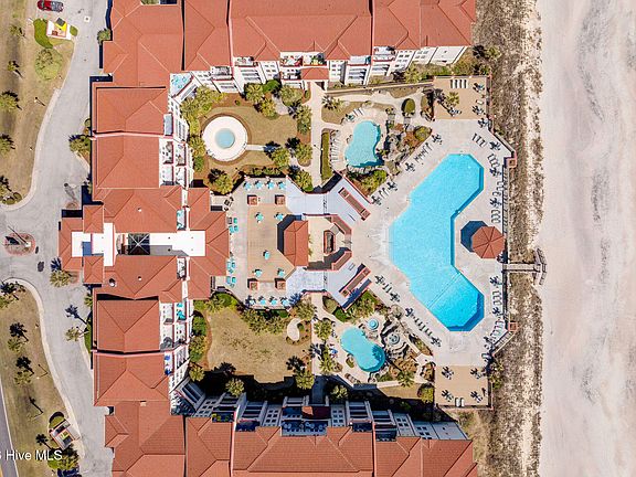 3rd image of 790 New River Inlet Road Unit 211b