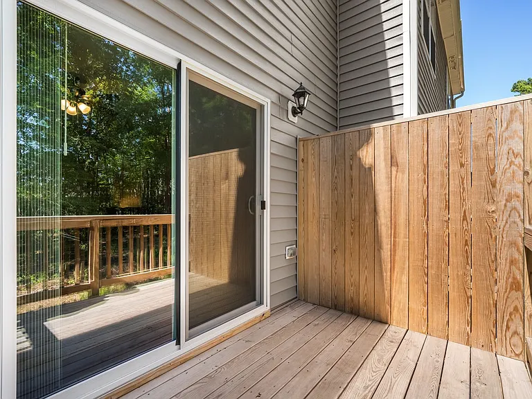4135 Trevino Dr — Photo 20