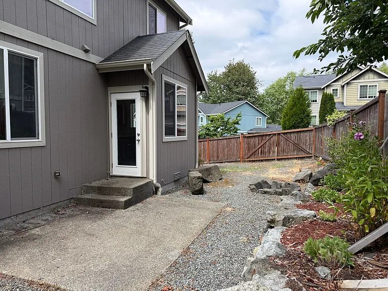 22709 7th Pl W — Photo 27