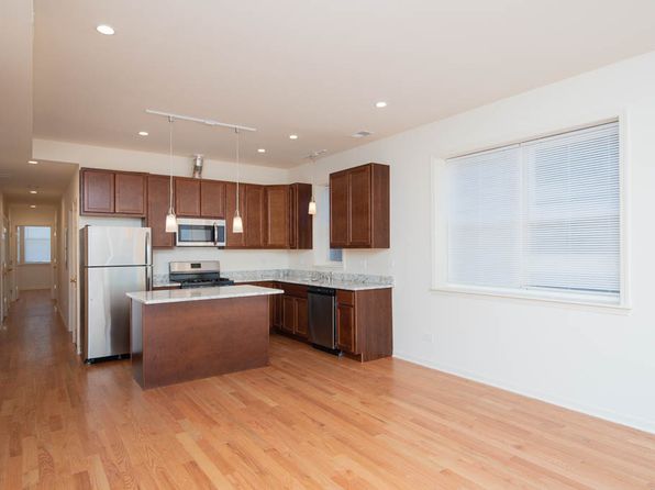 3020 N Leavitt St #1