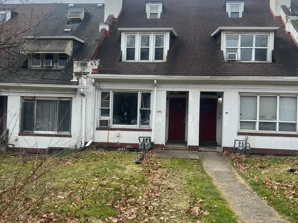 378 1/2 McKee Pl Floor 1, Pittsburgh, PA 15213