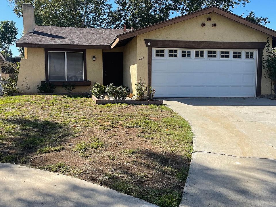 1st image of 611 Monterey Cir
