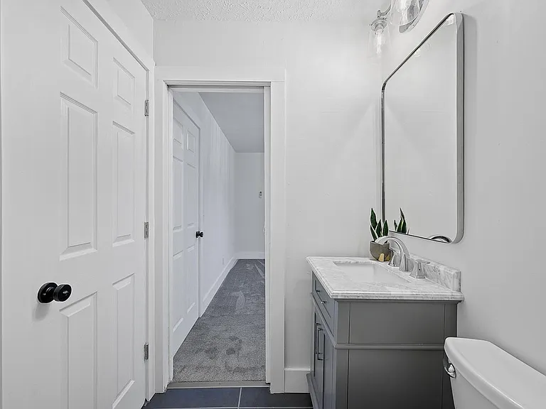 539 Hale Ave #1 — Photo 7