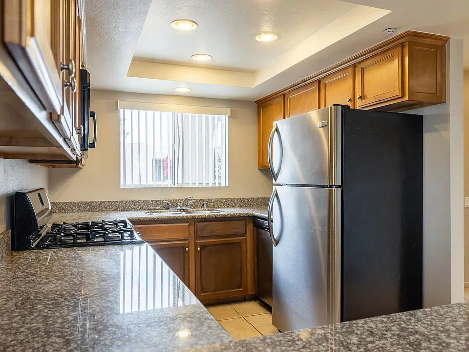 73820 Shadow Mountain Drive