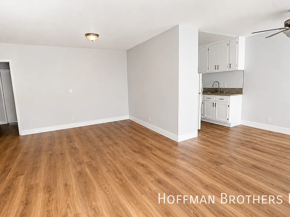 3838 Gibraltar Ave #23