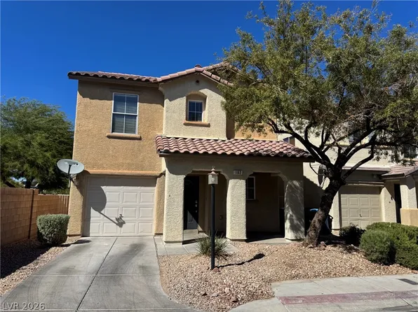 102 Gilliflower Ave, Las Vegas, NV 89183