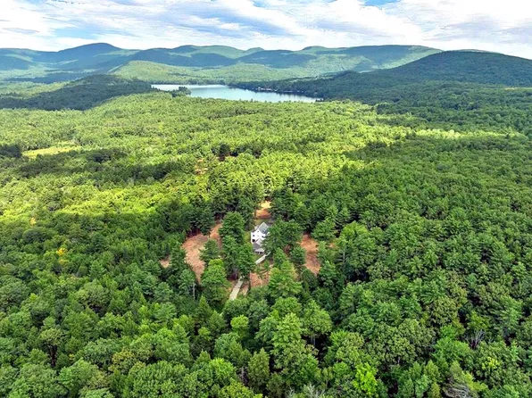 437 Avery Hill Road, Alton, NH 03810
