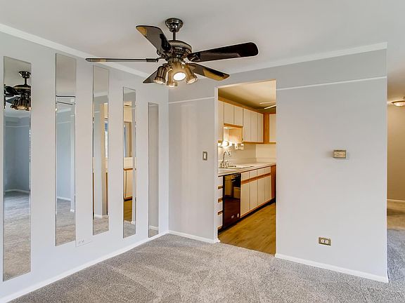 4th image of 1101 Mercury Dr Unit 2C