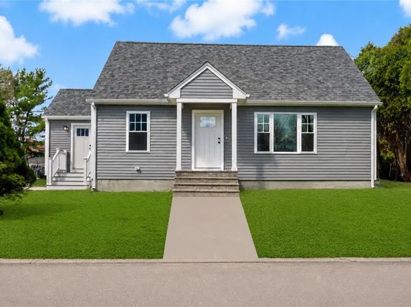 6 Monast St #1, Warren, RI 02885