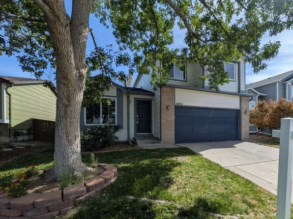 10452 Hyacinth St, Highlands Ranch, CO 80129