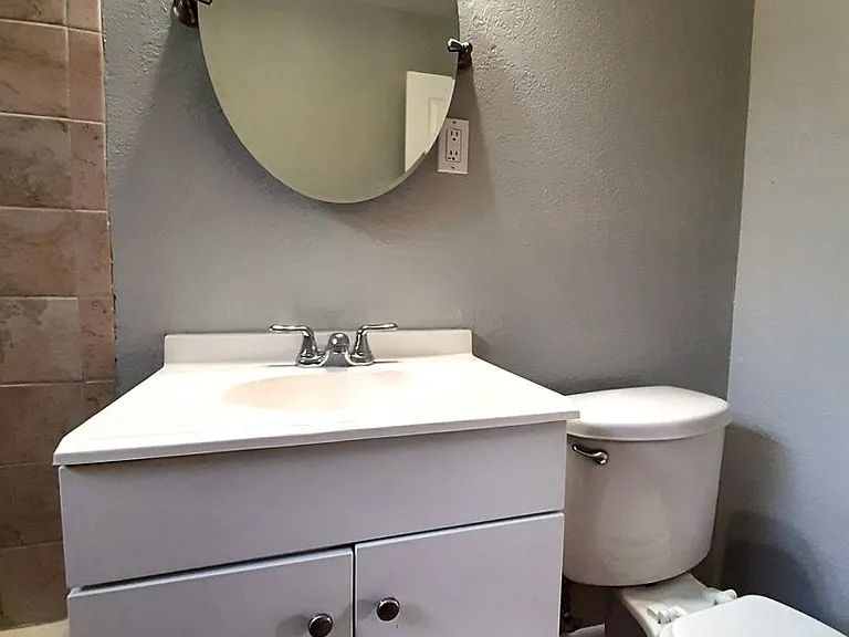 21440 Mallory Ave — Photo 11