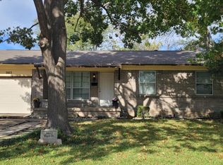 2613 Maple Dr, Garland, TX 75042