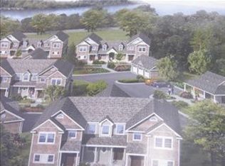 11 Canoe Place Rd, Hampton Bays, NY 11946