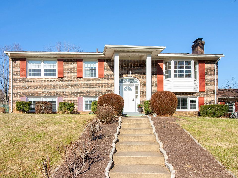 8912 Mears St, Fairfax, VA 22031 Zillow