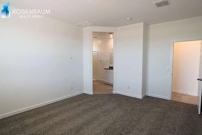38095 W Cannataro Ln — Photo 11